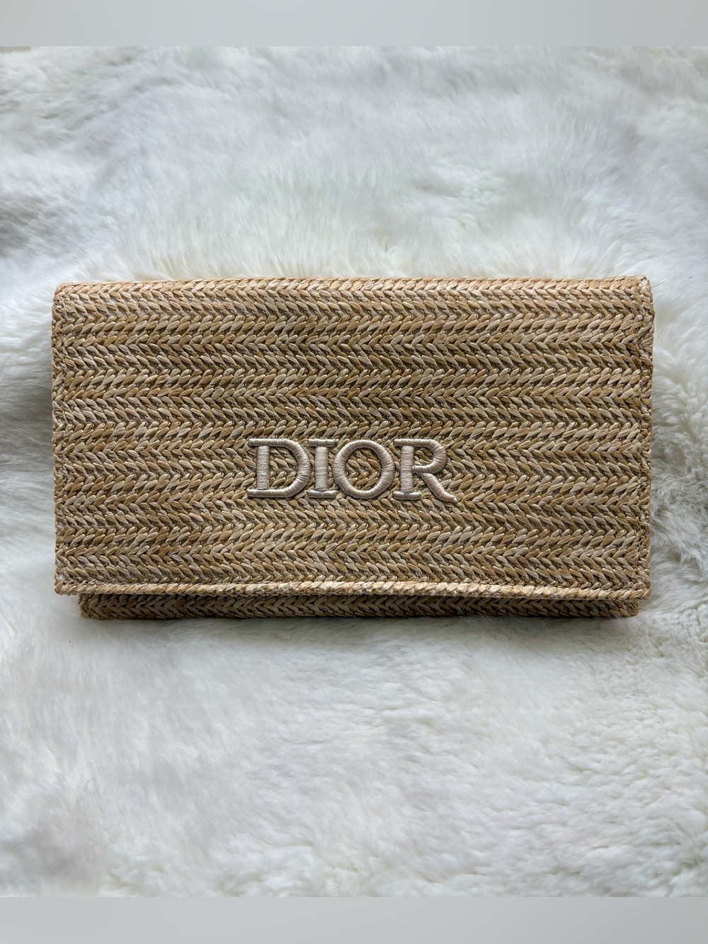 NEW Dior VIP Limited Edition Raffia Clutch GWP